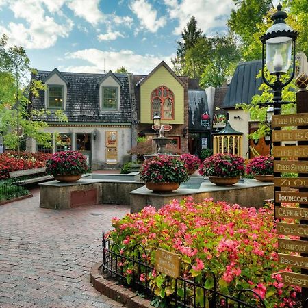 セバービル Views I Mins To Dollywood I Hot Tub I Pool Tableヴィラ エクステリア 写真
